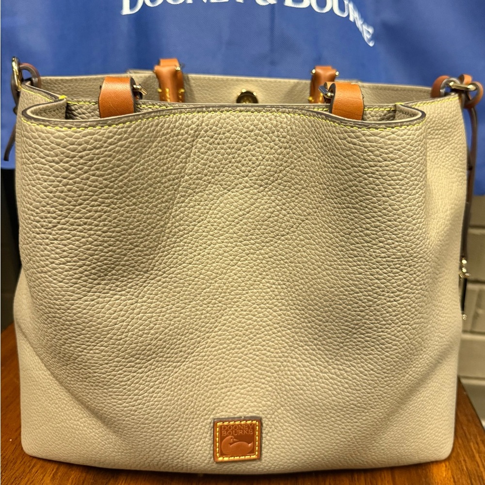 Dooney & Bourke Tan and Brown Leather Shoulder Bag - Picture 2 of 10